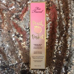 MOCHA Too Faced Peach Perfect Foundation